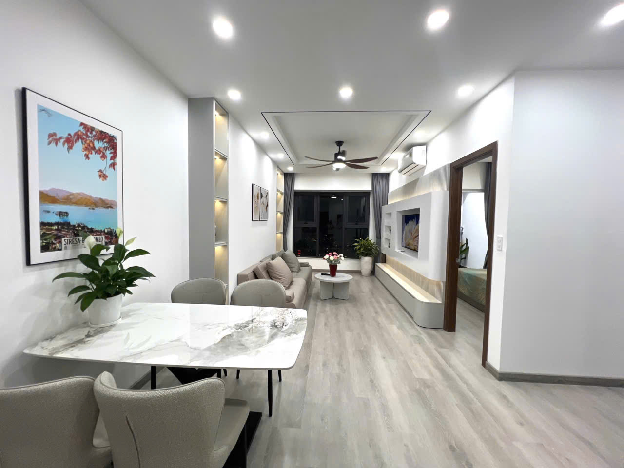 Bán căn hộ 2 phòng ngủ Mường Thanh Viễn Triều l toà OC2B l 1,93 tỷ